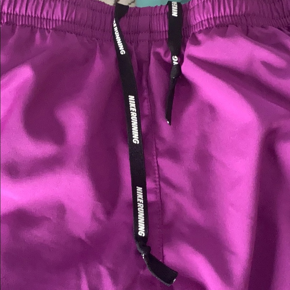 Nike dry fit shorts, M, excellent condition - Picture 5 of 8
